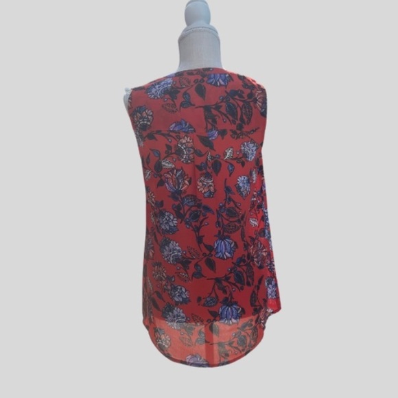 Red Split Neck Top - Picture 4 of 4